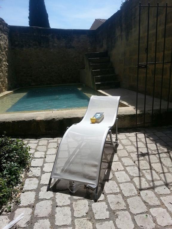 Le Richelieu Bed & Breakfast Uzès Exterior foto