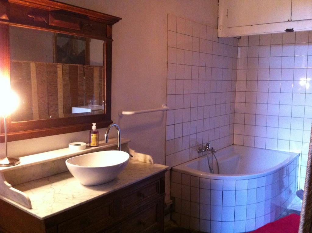 Le Richelieu Bed & Breakfast Uzès Exterior foto